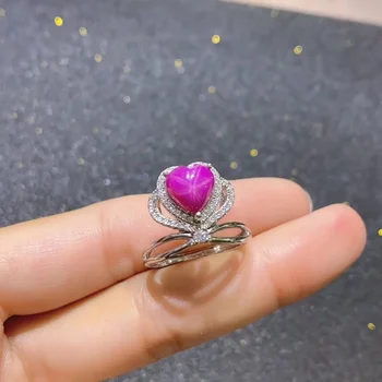 Женское кольцо из серебра 925 пробы с натуральным рубином 