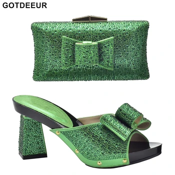Комплект женских туфель и сумки в тон, украшенный стразами; африканские туфли с комплектом сумок в тон; итальянские вечерние туфли зеленого цвета;
