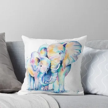 Мама-слон и малыш - радужная подушка, наволочки, декоративный клетчатый диван