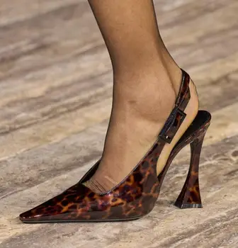 2024 Европейская и американская весенне-летняя неделя моды, Пикантная женская обувь на высоком каблуке, остроконечные сандалии, туфли-лодочки большого размера